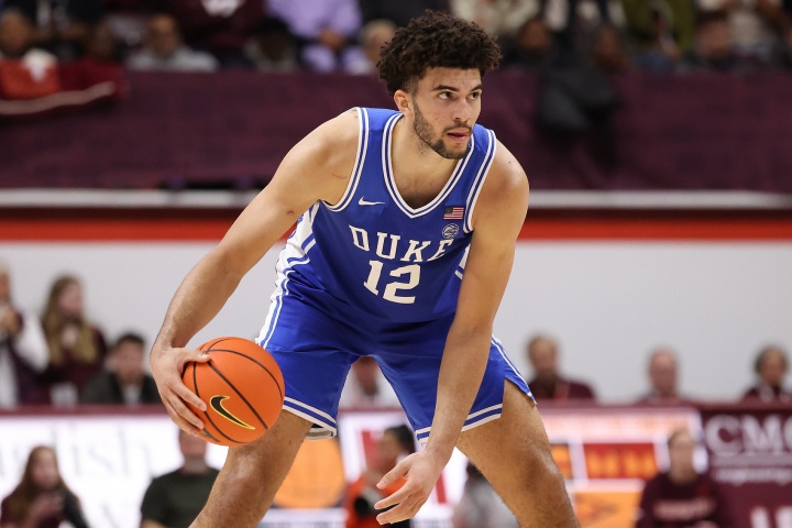 华体会官网-争状元~布泽尔儿子神勇表现12中9轰下24分8板5助 杜克开季20胜1负