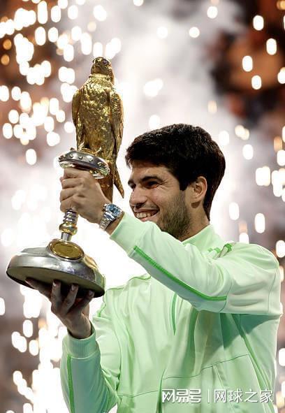 华体会-阿尔卡拉斯多哈夺冠后坦言：成功不仅仅是捧起奖杯